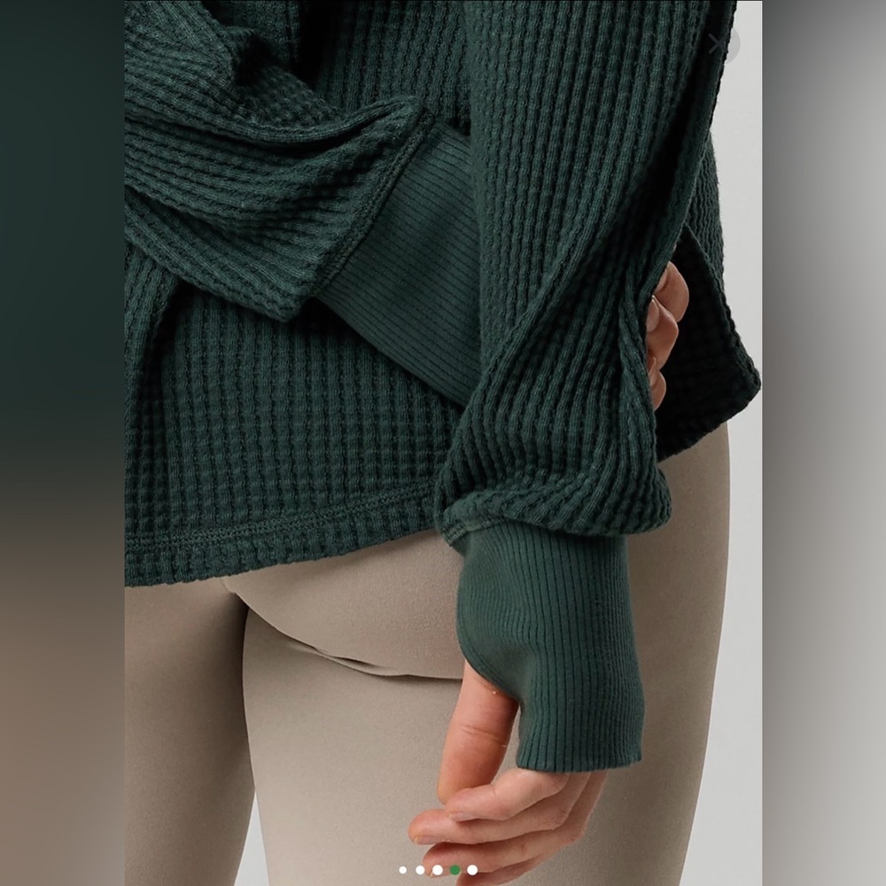 OFFLINE By Aerie Hunter Green Waffle Notch Neck Long Sleeve T-Shirt Size Small - Picture 3 of 6